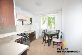 Kawalerka w centrum Sulechowa- balkon - piwnica